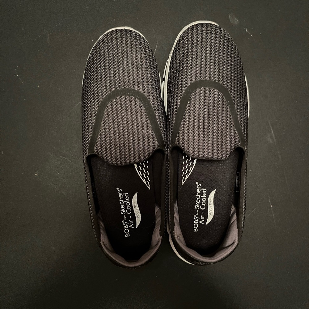 Skechers Women's Black Slip-On Athletic Shoes 10